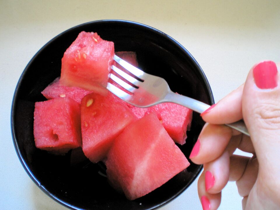 Das Betriebsprinzip der Wassermelonendiät